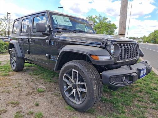 2025 Jeep Wrangler 4xe Sport S