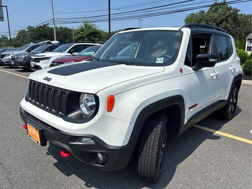 2022 Jeep Renegade Trailhawk