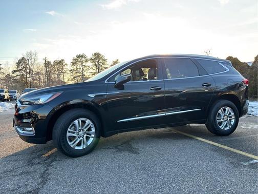 2018 Buick Enclave Essence