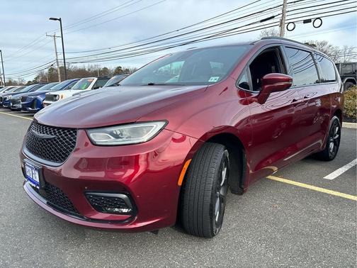 2021 Chrysler Pacifica Touring L
