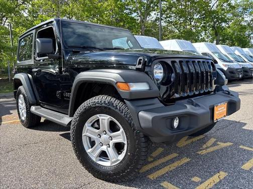 2022 Jeep Wrangler Sport S