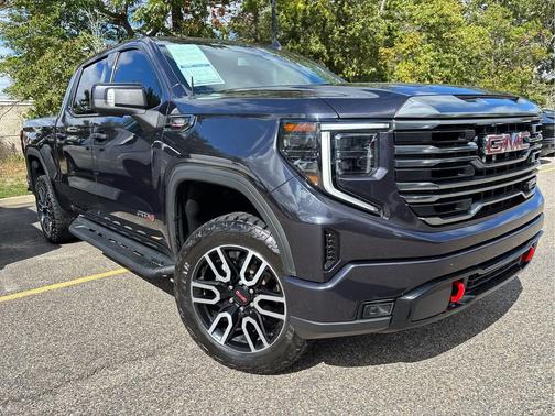 2022 GMC Sierra 1500 AT4
