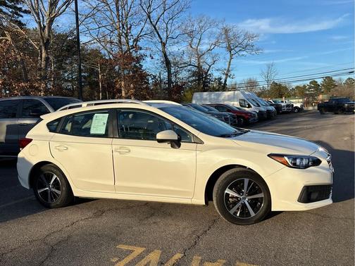 2023 Subaru Impreza Premium