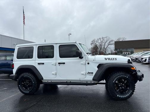 2022 Jeep Wrangler Willys