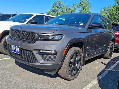 2025 Jeep Grand Cherokee Limited X