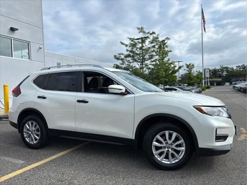 2020 Nissan Rogue SV