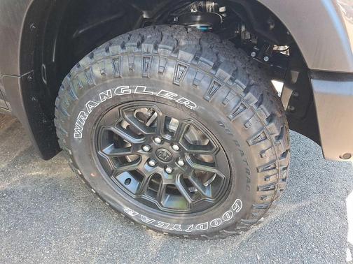 Granite Crystal Metallic Clearcoat 2026 RAM 1500 Rebel