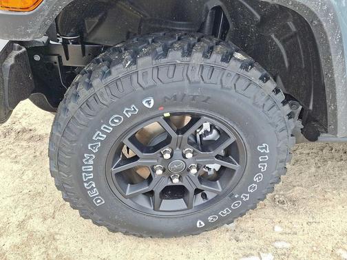 2026 Jeep Gladiator Willys 4x4