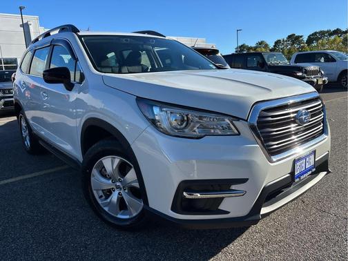 2022 Subaru Ascent Base 8-Passenger