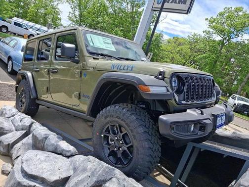 2025 Jeep Wrangler 4xe Willys