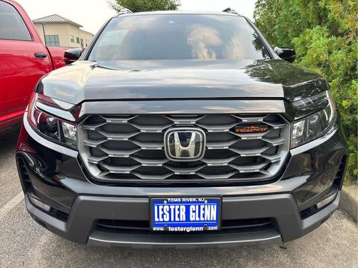 Crystal Black Pearl 2025 Honda Passport AWD TrailSport