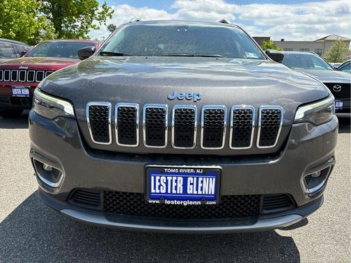 Granite Crystal Metallic Clearcoat 2019 Jeep Cherokee Limited