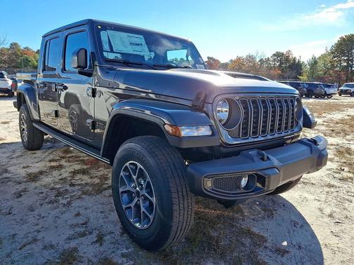 2026 Jeep Gladiator Sport S