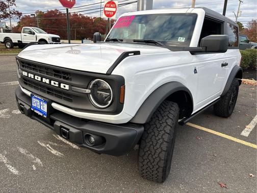 2024 Ford Bronco Black Diamond
