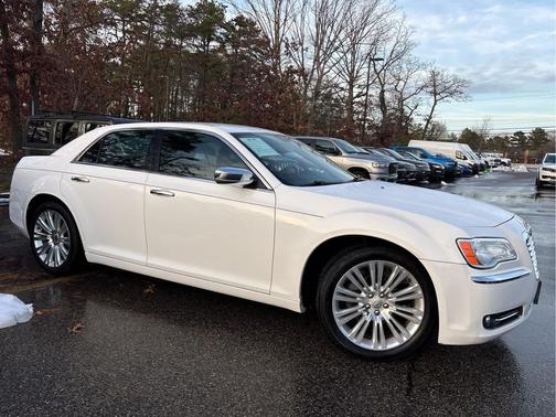 2011 Chrysler 300 Limited