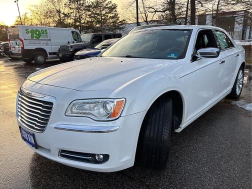 2011 Chrysler 300 Limited