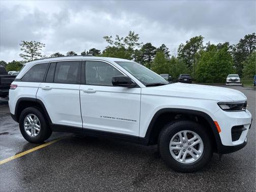 2023 Jeep Grand Cherokee Laredo