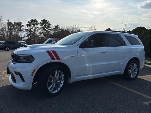 White Knuckle Clearcoat 2023 Dodge Durango R/T Plus AWD