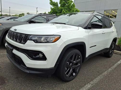 Bright White Clearcoat 2026 Jeep Compass Limited