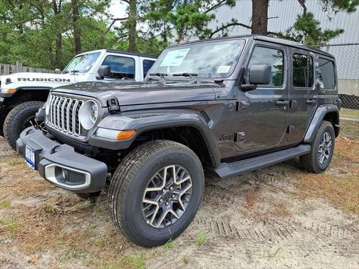 2025 Jeep Wrangler 4-Door Sahara 4x4
