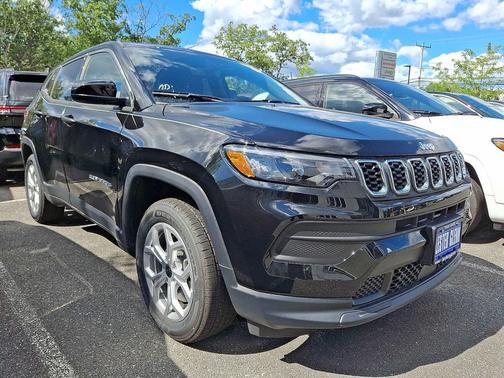 2025 Jeep Compass Sport