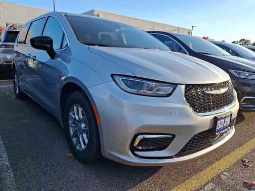 2026 Chrysler Pacifica L