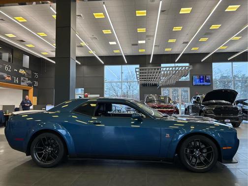 2021 Dodge Challenger R/T Scat Pack Widebody