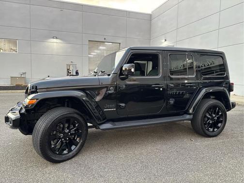 2023 Jeep Wrangler 4-Door High Altitude 4x4