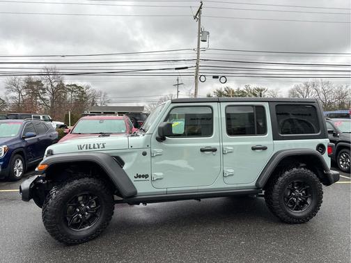 2024 Jeep Wrangler Willys