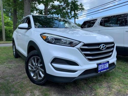 2017 Hyundai TUCSON SE