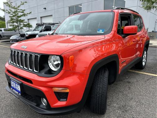 Omaha Orange Clearcoat 2020 Jeep Renegade Latitude