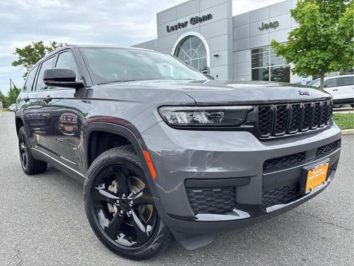 Baltic Gray Metallic Clearcoat 2022 Jeep Grand Cherokee L Altitude