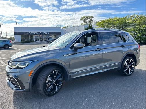 2022 Volkswagen Tiguan 2.0T SEL R-Line 4MOTION