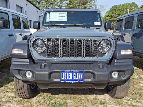 Anvil Clearcoat 2026 Jeep Wrangler Sport S