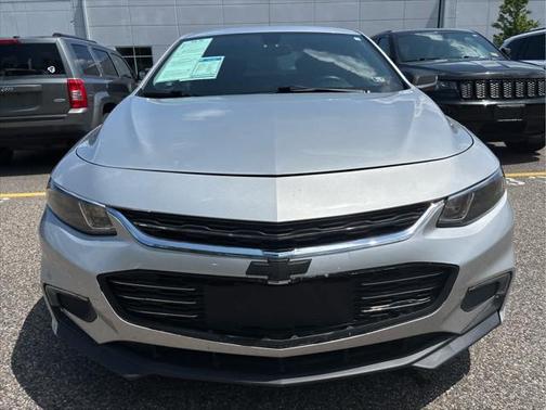 2017 Chevrolet Malibu 1LT