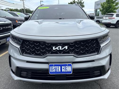 Wolf Gray 2022 Kia Sorento SX