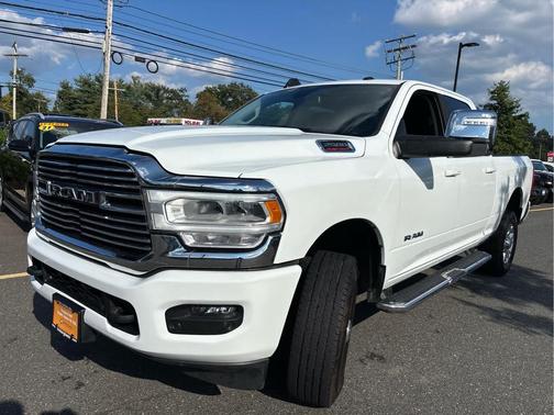 2024 RAM 2500 Laramie Crew Cab 4x4 6'4' Box