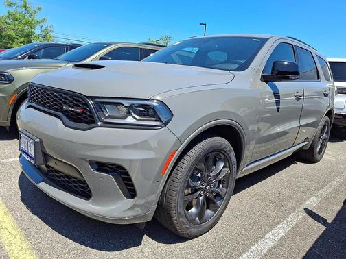 DB Black Clearcoat 2026 Dodge Durango GT Plus