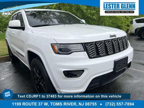 2022 Jeep Grand Cherokee Laredo