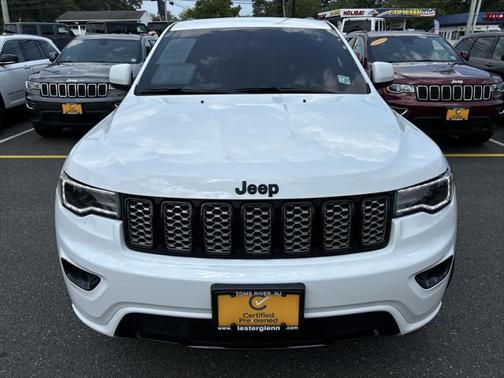 2022 Jeep Grand Cherokee Laredo