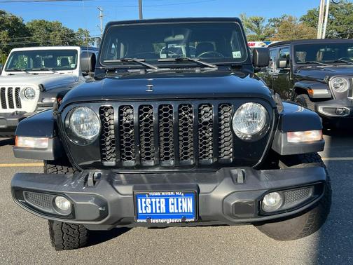 2022 Jeep Gladiator Altitude 4x4