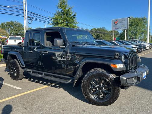 2022 Jeep Gladiator Altitude 4x4