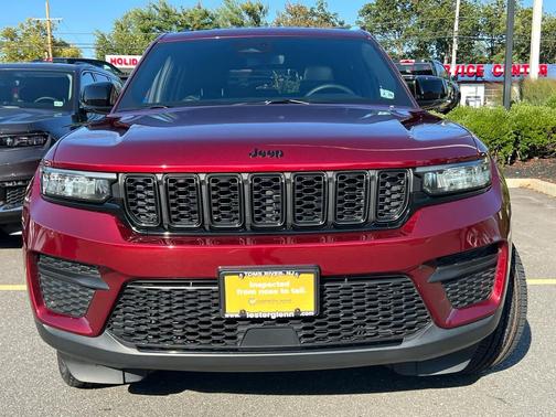 2023 Jeep Grand Cherokee Altitude