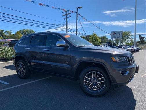 Granite Crystal Metallic Clearcoat 2020 Jeep Grand Cherokee Limited