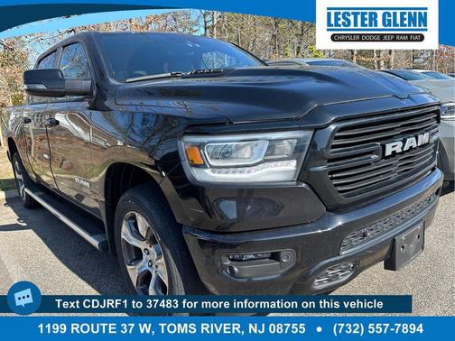 Diamond Black Crystal Pearlcoat 2023 RAM 1500 Laramie