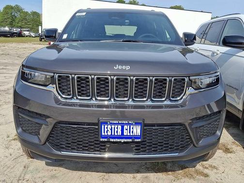 Baltic Gray Metallic Clearcoat 2026 Jeep Grand Cherokee Altitude