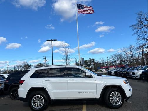2021 Jeep Grand Cherokee Laredo