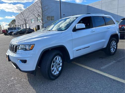 2021 Jeep Grand Cherokee Laredo