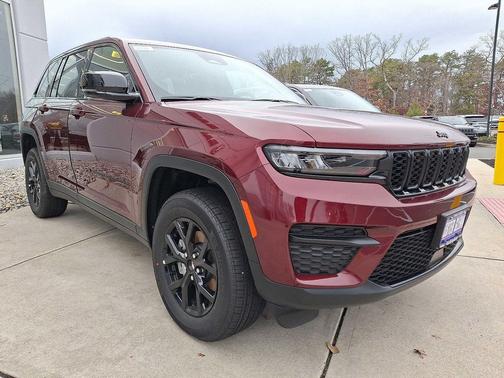 2025 Jeep Grand Cherokee Altitude