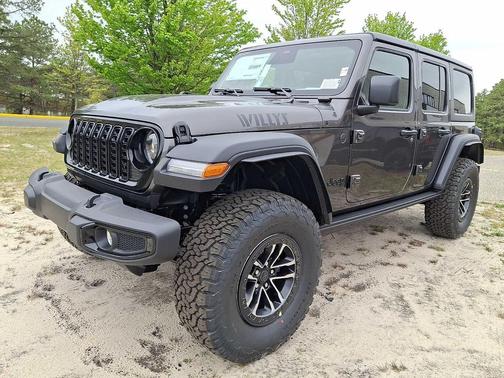 Granite Crystal Metallic Clearcoat 2026 Jeep Wrangler Willys
